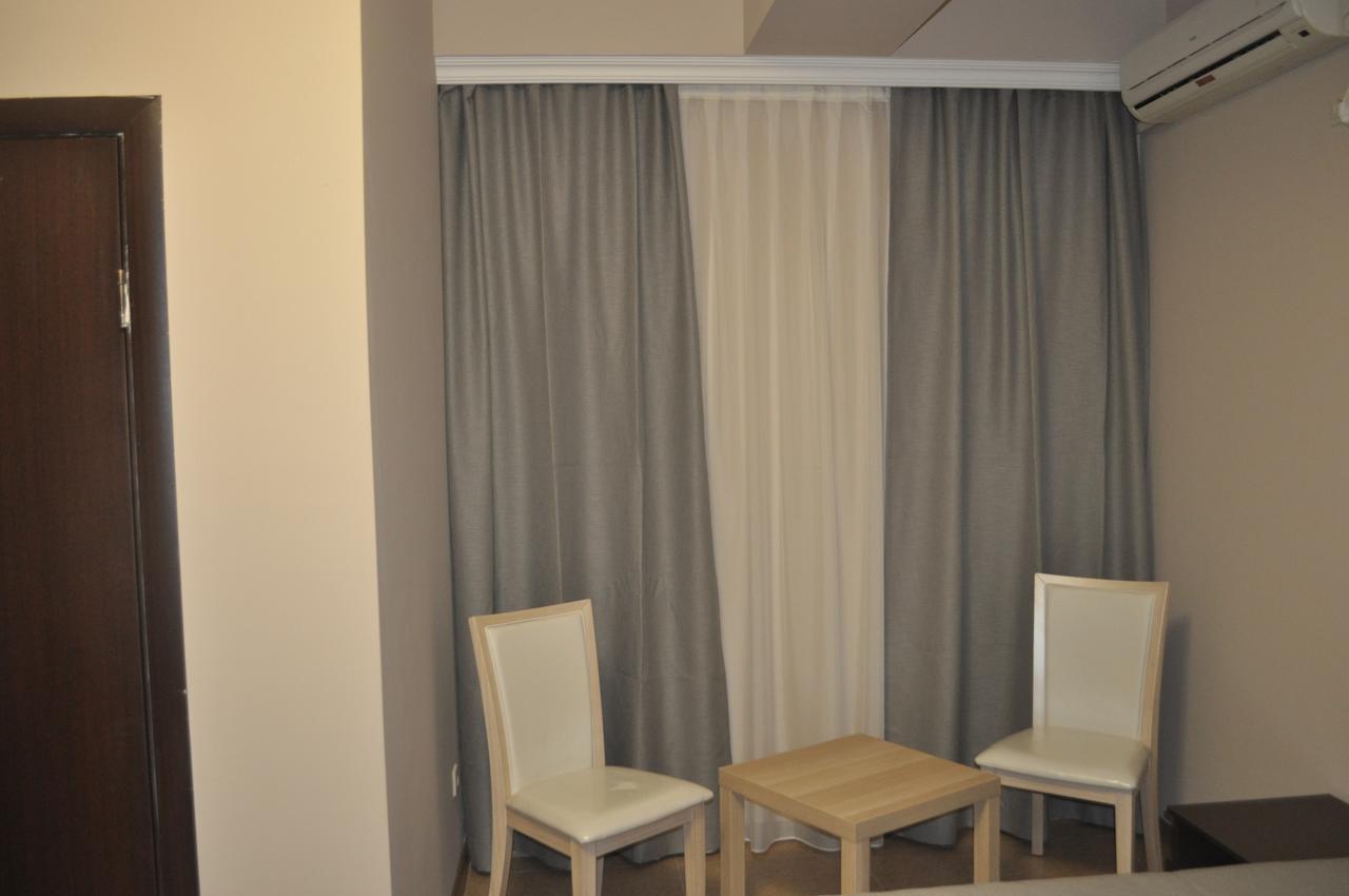 Inn Volna Gudauta Exterior photo